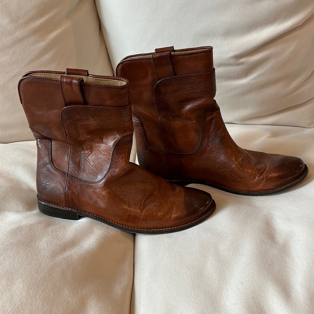 Frye Paige Short Riding Boots